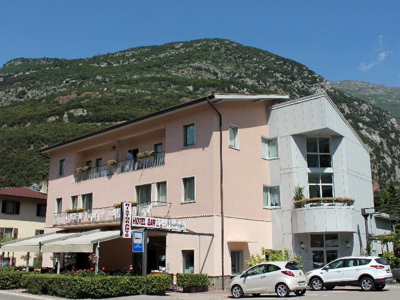 2015