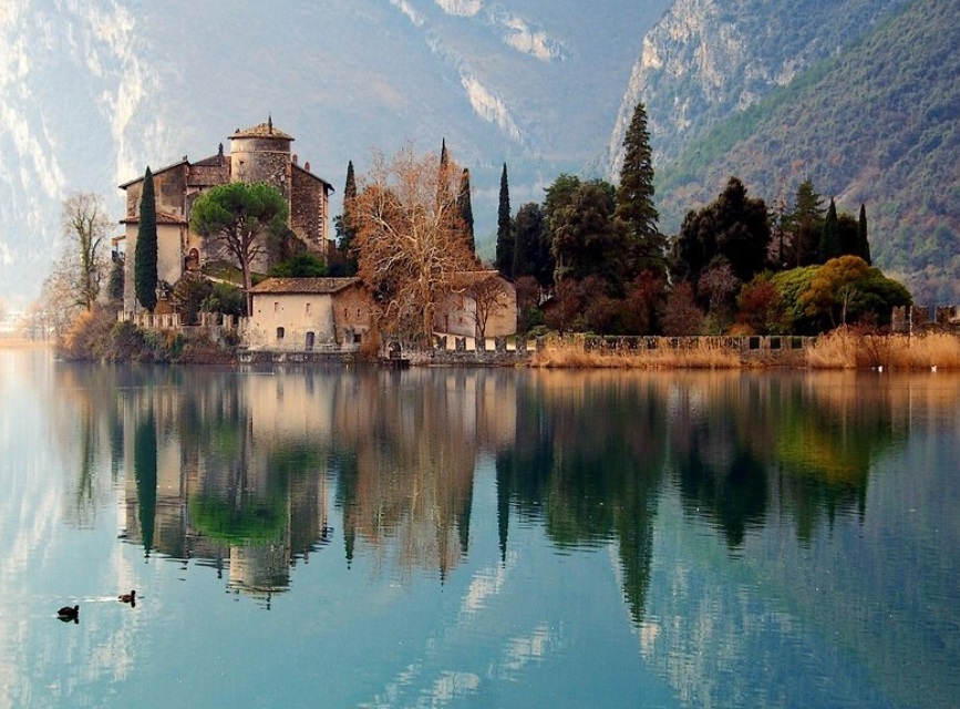 CASTEL TOBLINO